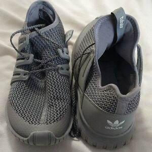Adidas Men's Knit Gray Sneakers